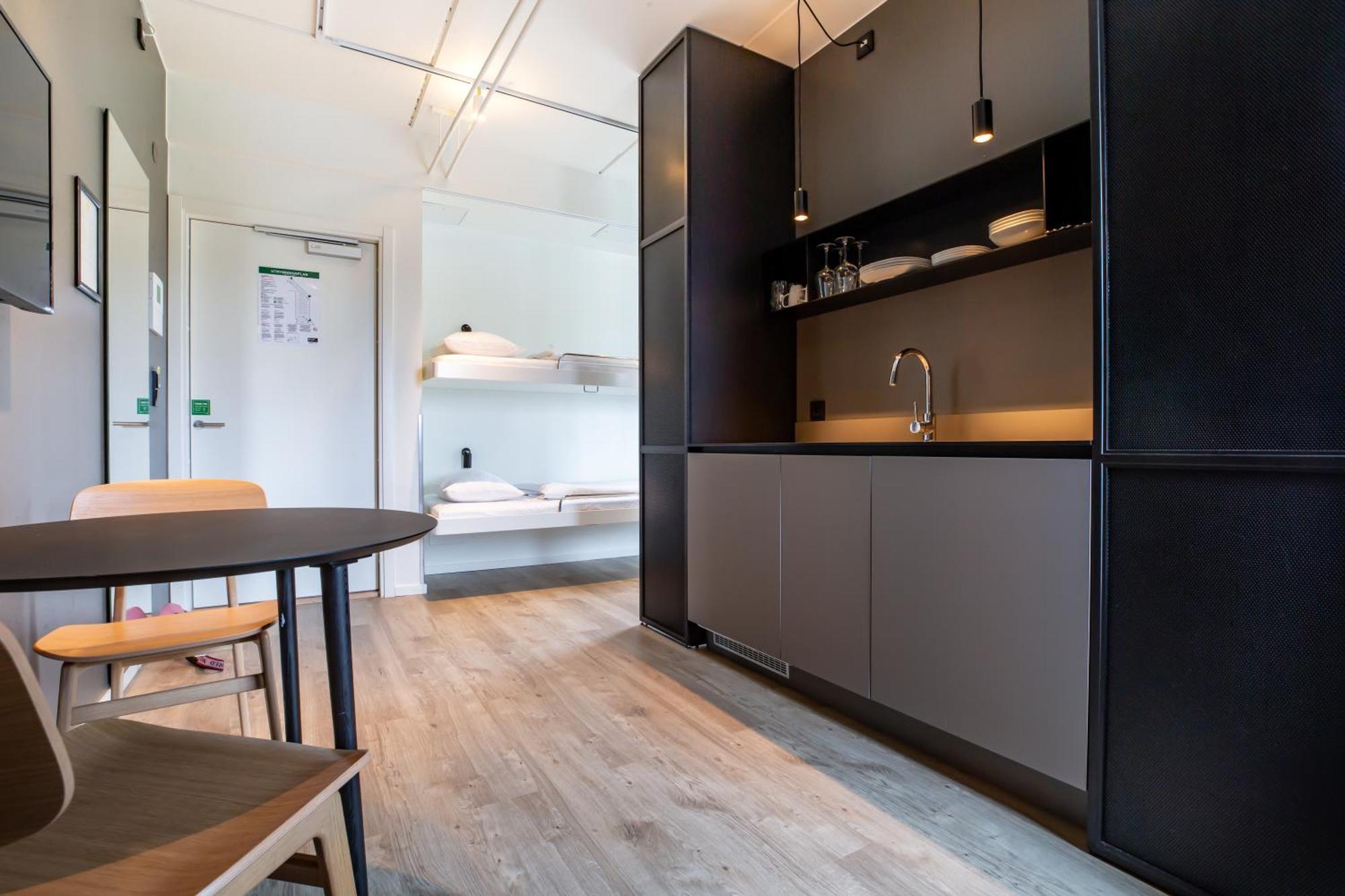 First Hotel Stockholm North Upplands-Väsby Kültér fotó