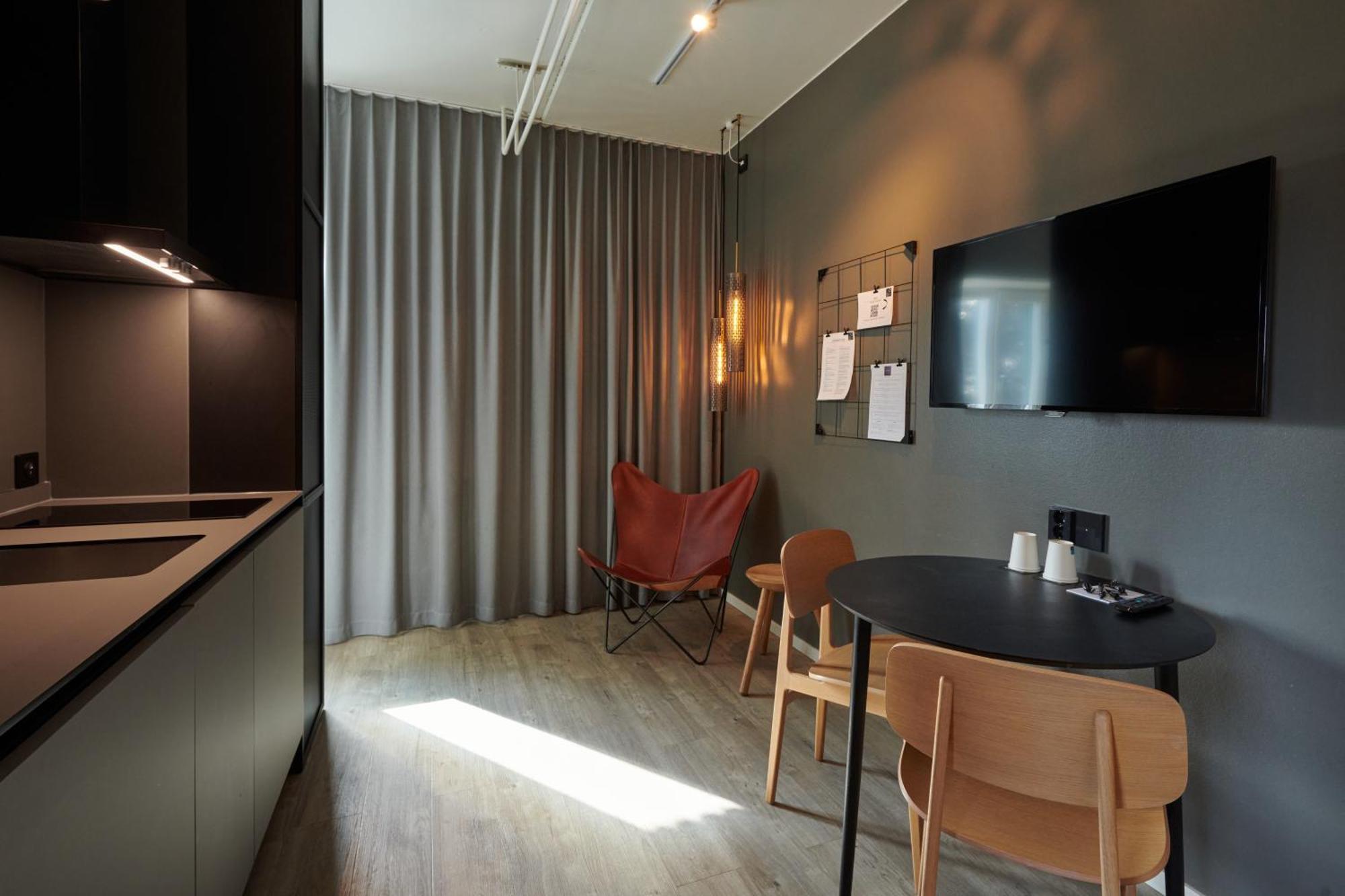 First Hotel Stockholm North Upplands-Väsby Kültér fotó
