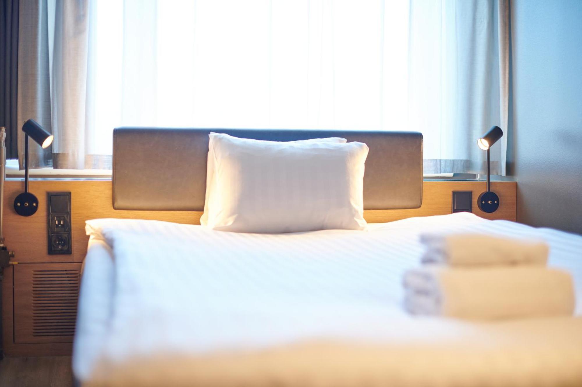 First Hotel Stockholm North Upplands-Väsby Kültér fotó