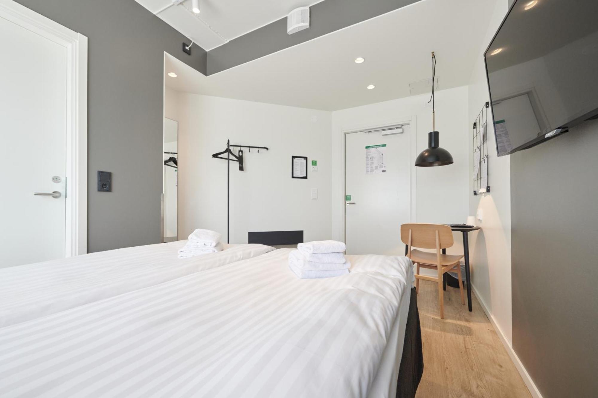First Hotel Stockholm North Upplands-Väsby Kültér fotó